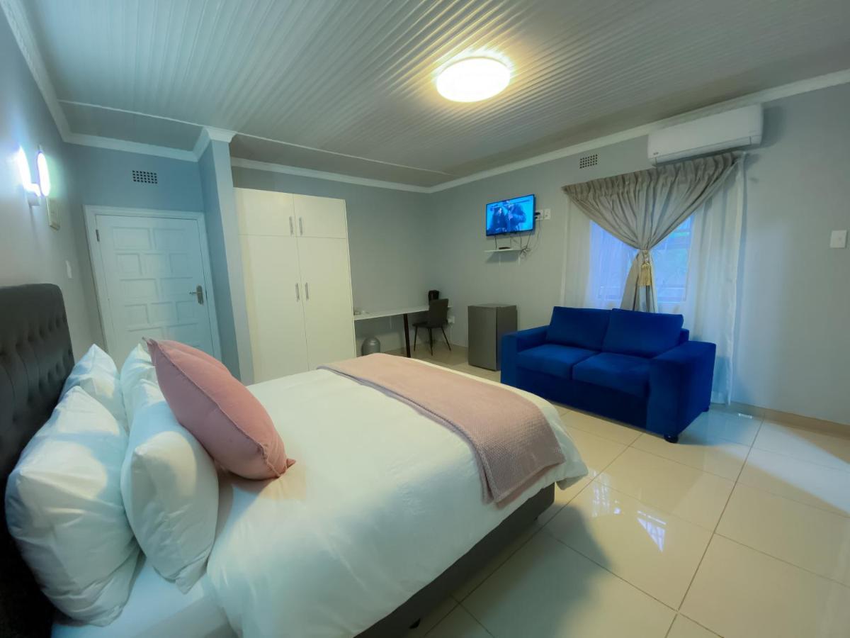 Kv Luxury Guest House Johannesburg Exterior photo